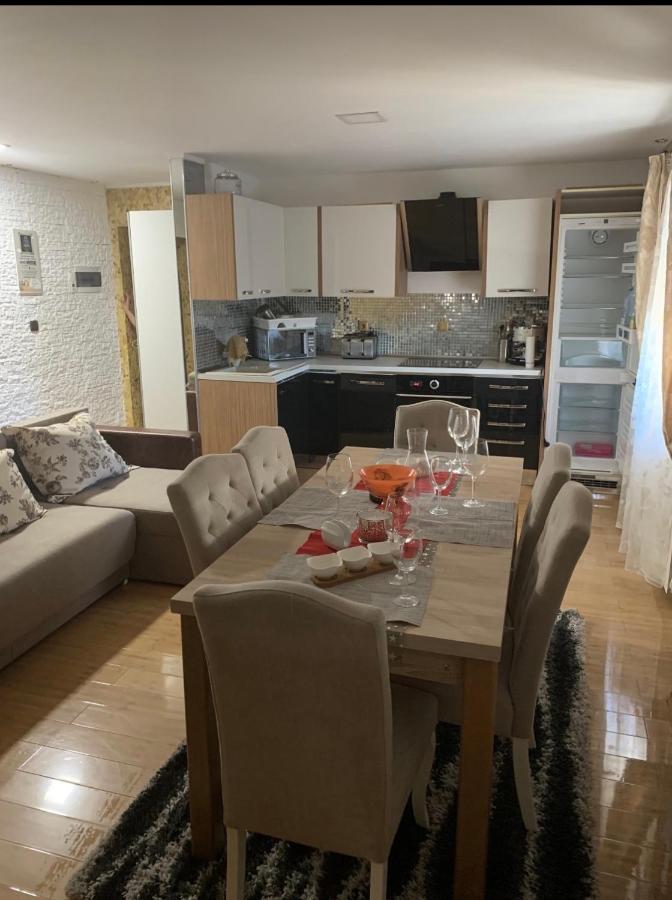 Bella Casa Apartments Făgăraş Esterno foto